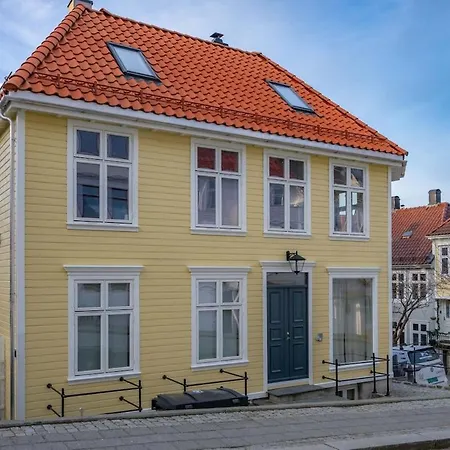 Newly Renovated In A Unique And Historic Neighborhood Lägenhet Bergen
